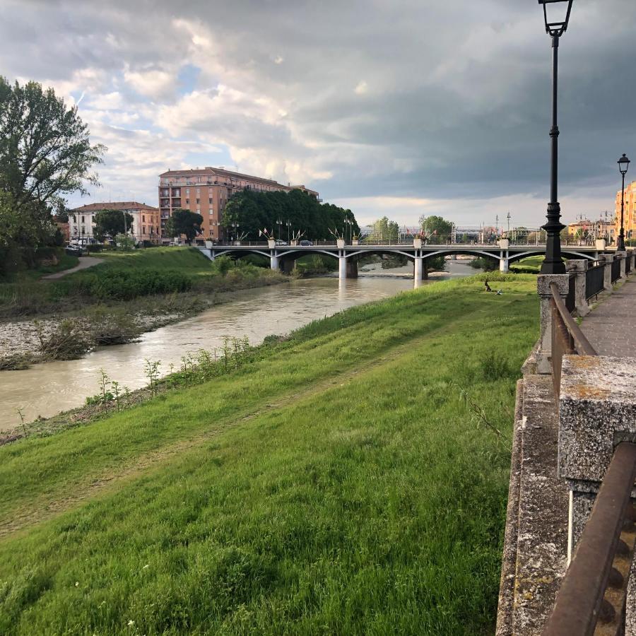 Apartment Ponte Delle Nazioni Parma Exteriér fotografie