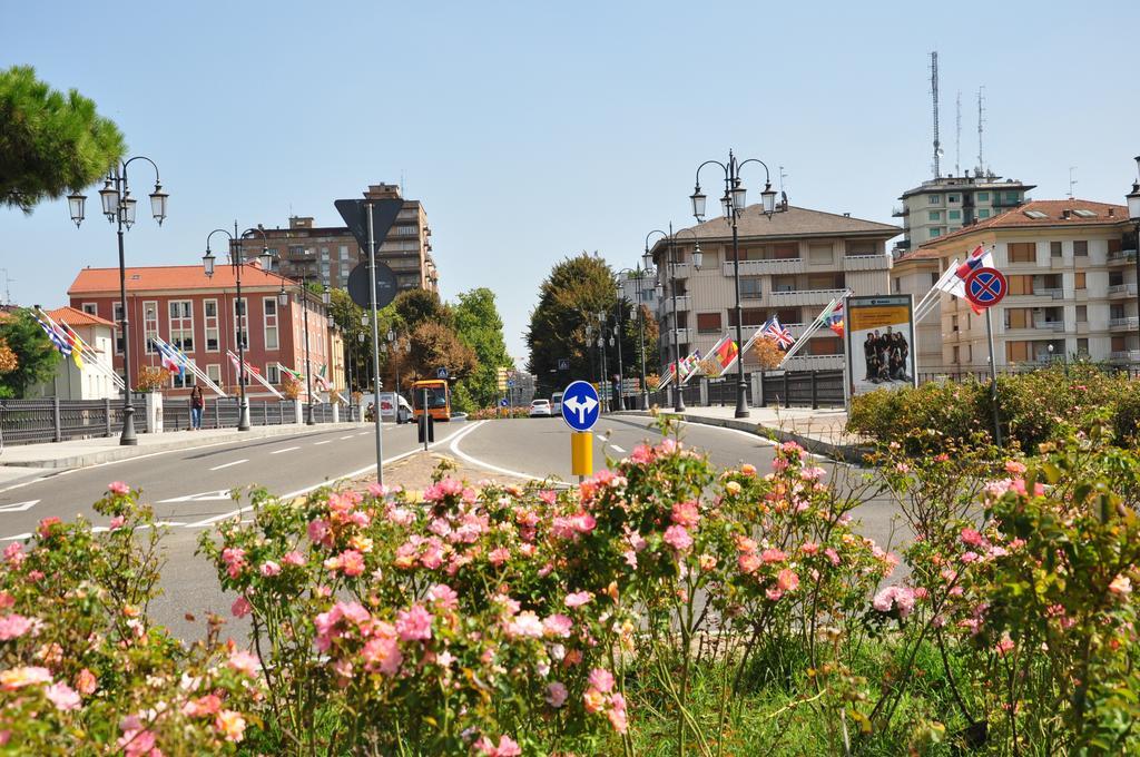 Apartment Ponte Delle Nazioni Parma Pokoj fotografie